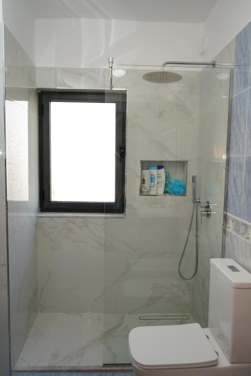 New Bazaar Bliss Apartment Tirana Exterior foto